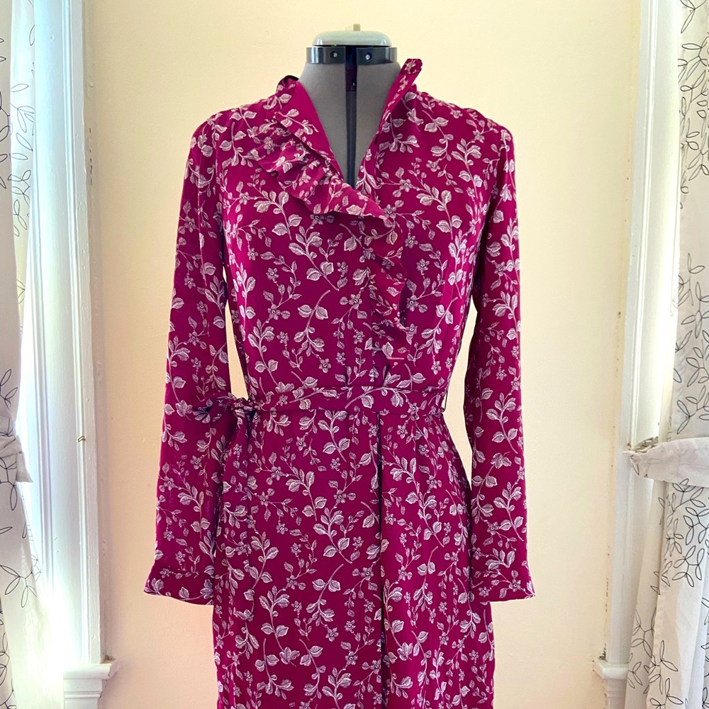 Floral, Button-Down Shift Dress w/ Ruffles 💕